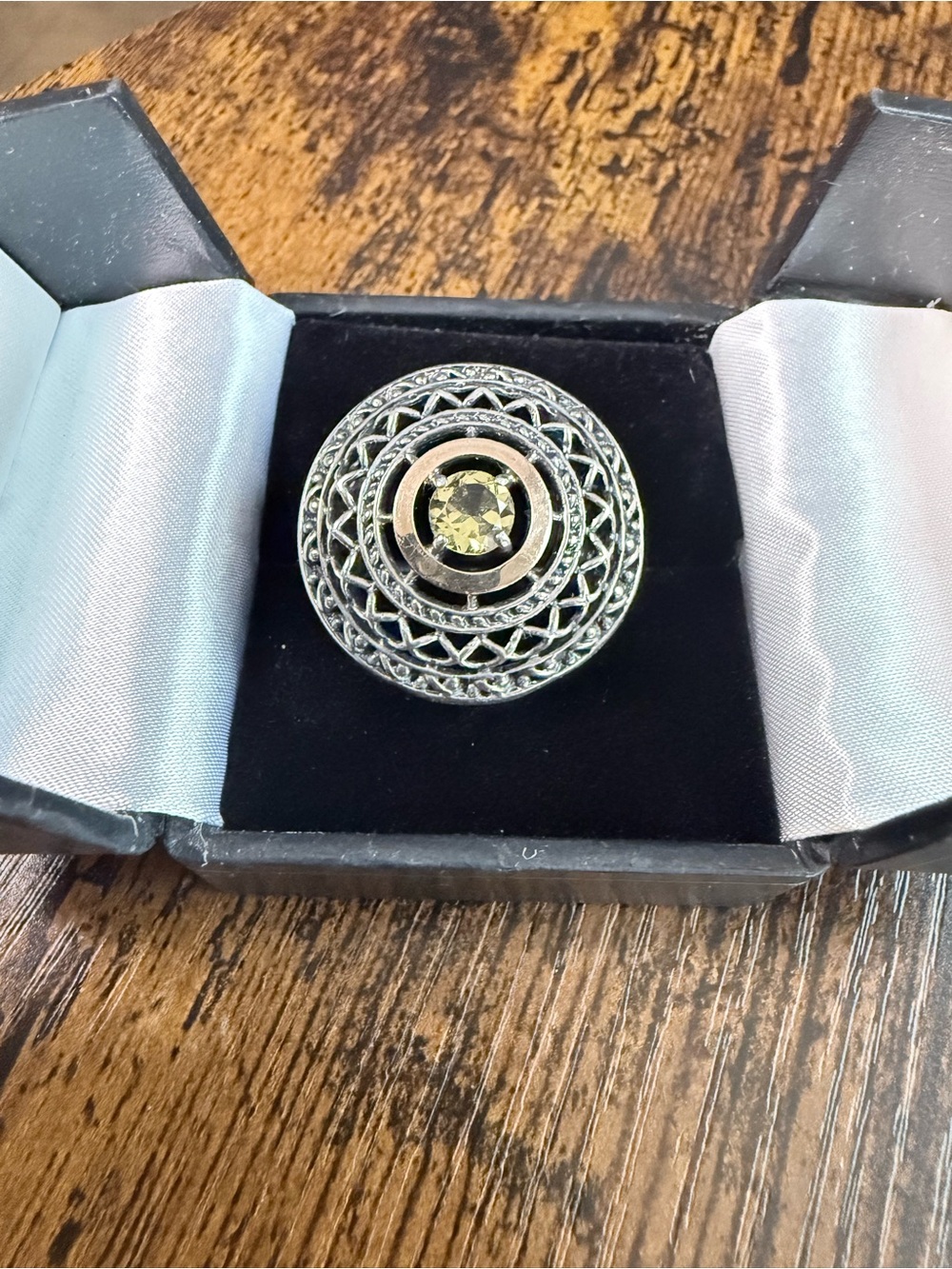 Vintage-Style 925 Silver Filigree Ring with Genuine Citrine
